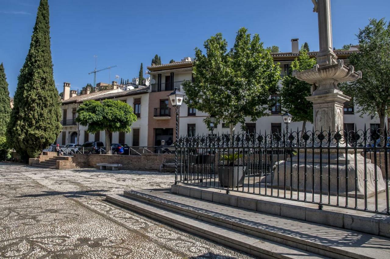 Plaza Del Campo Del Principe Apartment Гранада Екстериор снимка