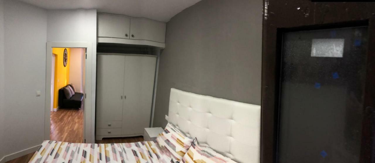 Plaza Del Campo Del Principe Apartment Гранада Екстериор снимка