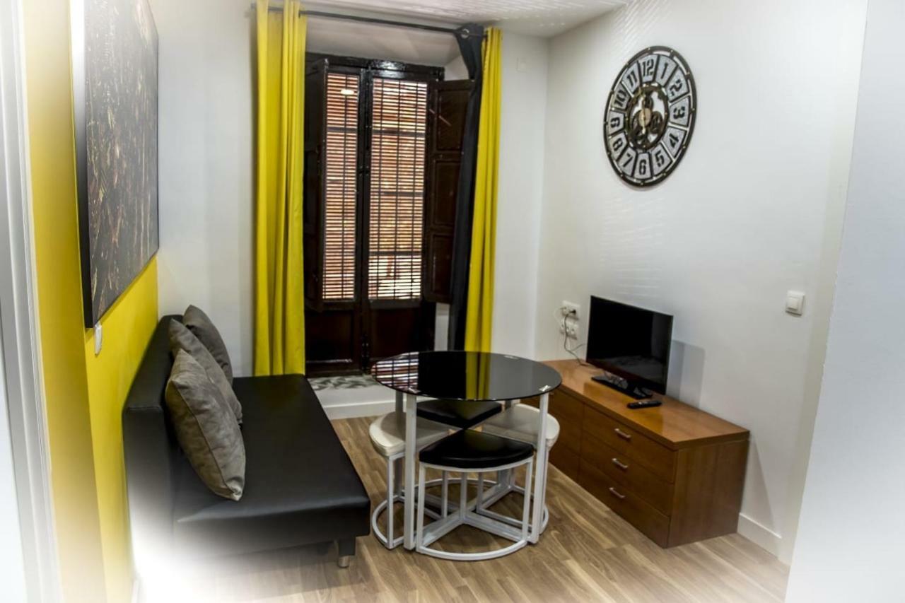 Plaza Del Campo Del Principe Apartment Гранада Екстериор снимка