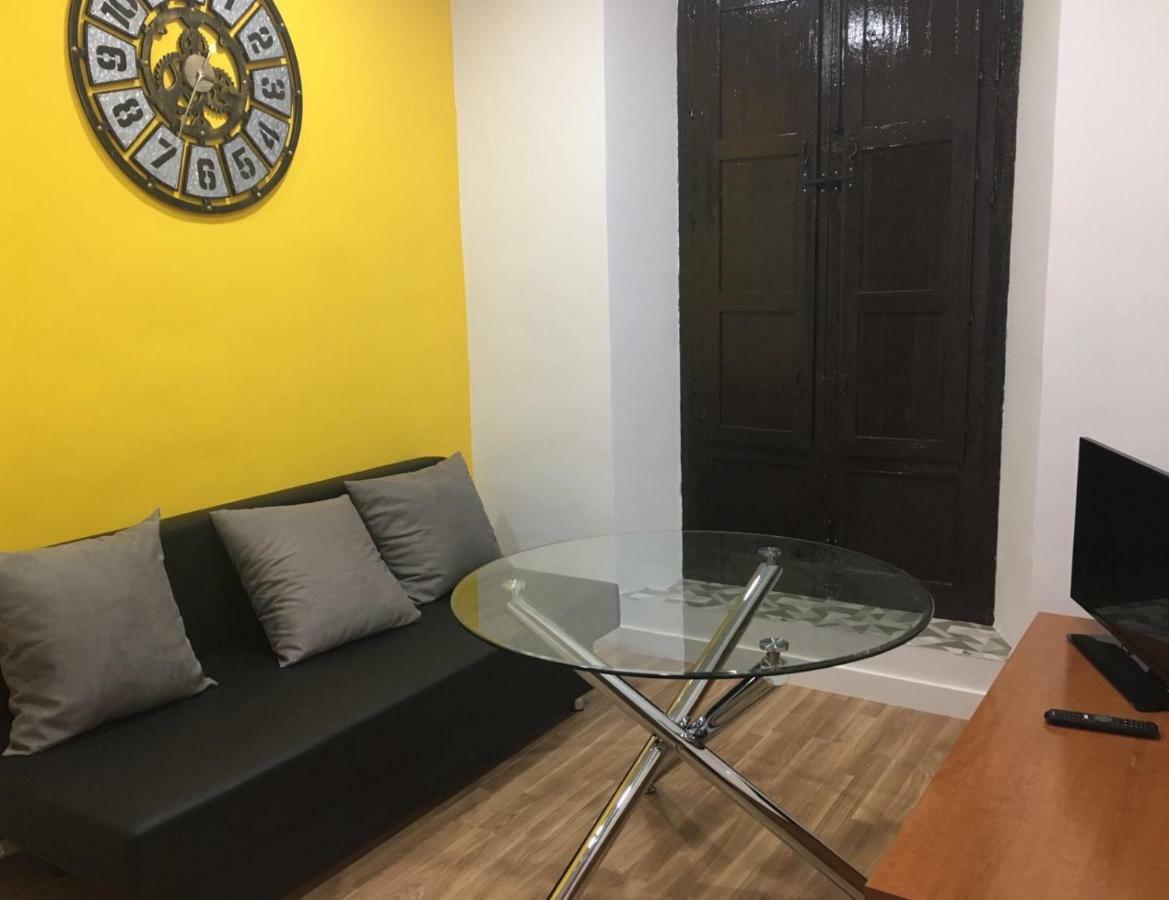 Plaza Del Campo Del Principe Apartment Гранада Екстериор снимка